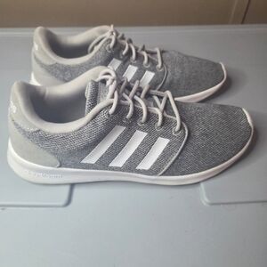 Adidas Women's Cloudfoam Gray and White Lace Up Sneakers HWI 28Y001 Size 8